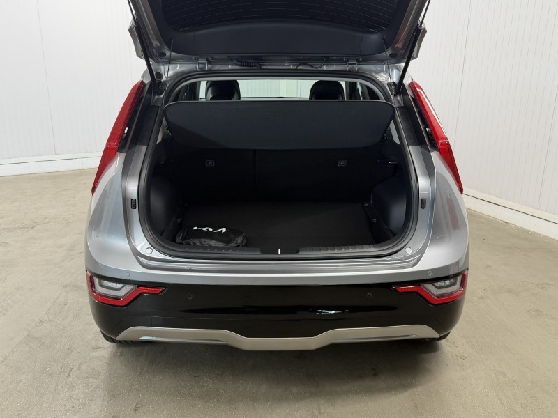 2023 (23) KIA NIRO 150kW 3 65kWh 5dr Auto 5462765