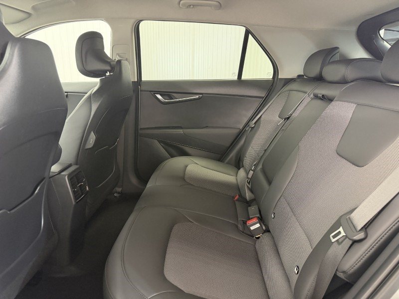 2023 (23) KIA NIRO 150kW 3 65kWh 5dr Auto 5462768