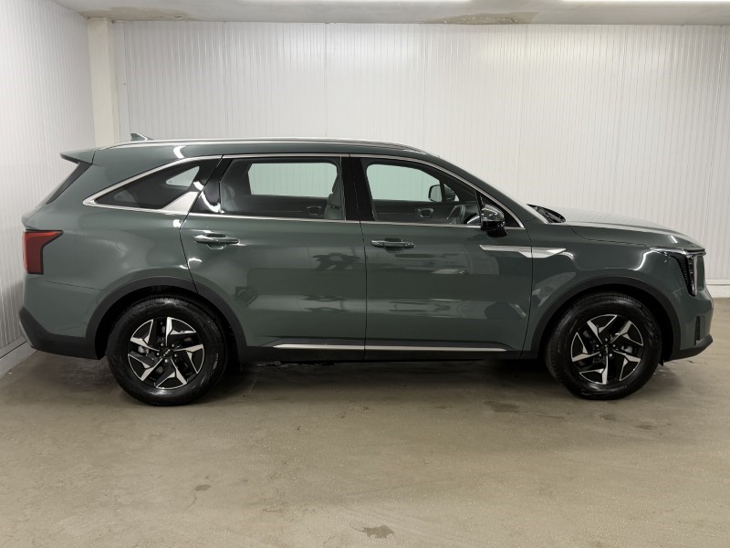 2025 (25) KIA SORENTO 1.6 T-GDi HEV 2 5dr Auto 5474985