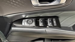2025 (25) KIA SORENTO 1.6 T-GDi HEV 2 5dr Auto 5474963