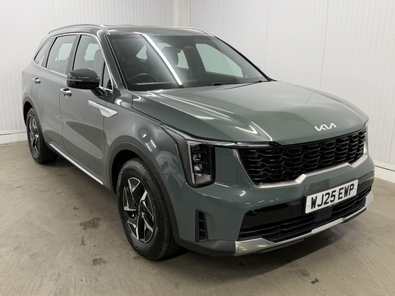 2025 (25) KIA SORENTO 1.6 T-GDi HEV 2 5dr Auto