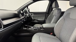 2025 (25) KIA SORENTO 1.6 T-GDi HEV 2 5dr Auto 5474954