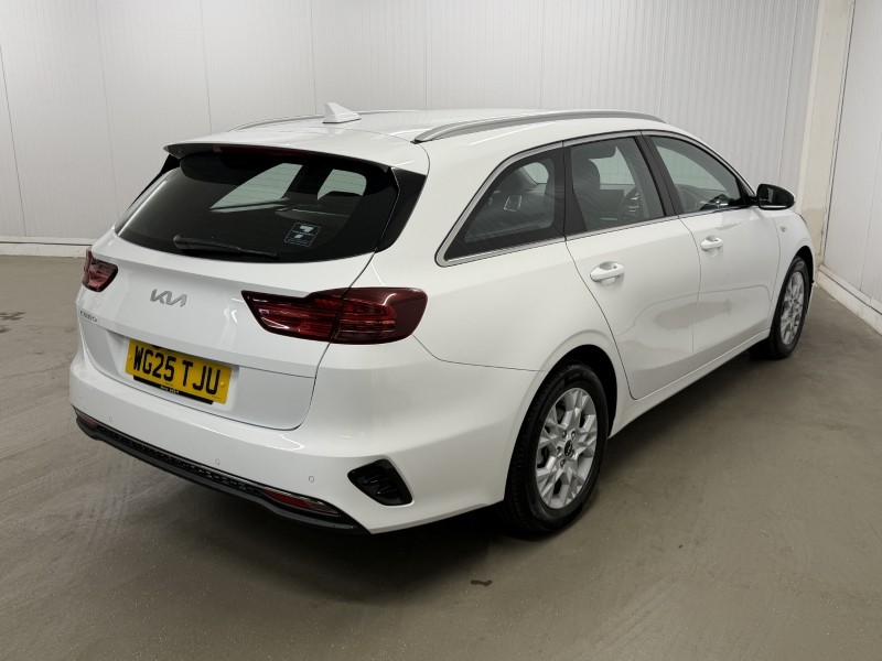 2023 (23) KIA CEED 1.5T GDi ISG 138 2 5dr 5485265