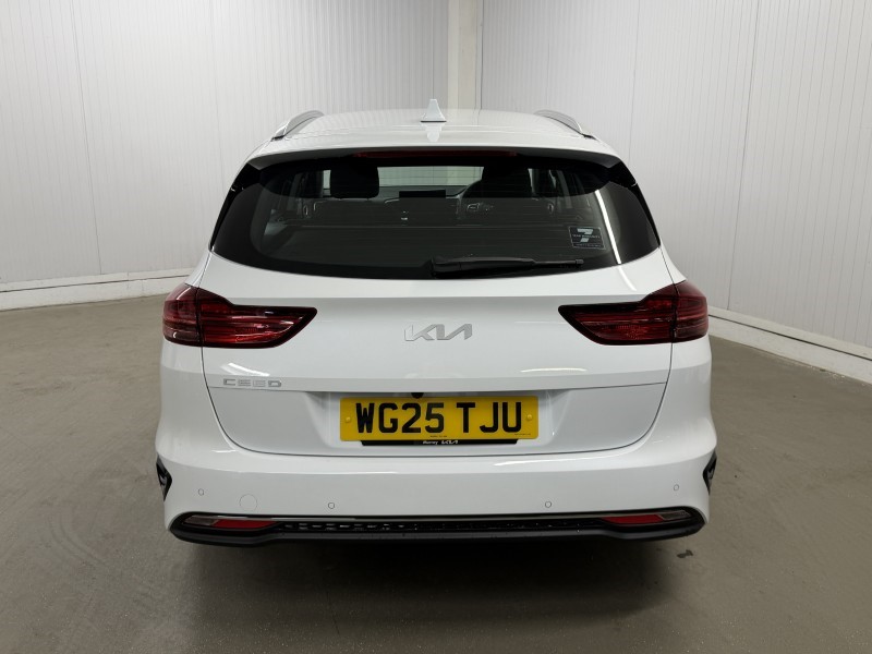 2023 (23) KIA CEED 1.5T GDi ISG 138 2 5dr 5485262