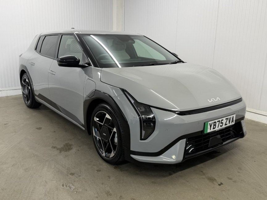 2026 (75) KIA EV4 150kW GT-Line 81kWh 5dr Auto