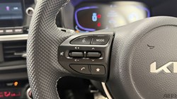 2025 (75) KIA PICANTO 1.0 GT-Line S 5dr Auto 5486734