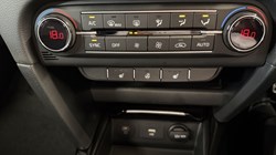 2026 (26) KIA XCEED 1.0T GDi ISG 113 GT-Line 5dr DCT 5477019