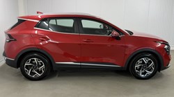 2025 (75) KIA SPORTAGE 1.6T GDi 157 48V ISG 2 5dr 5507481
