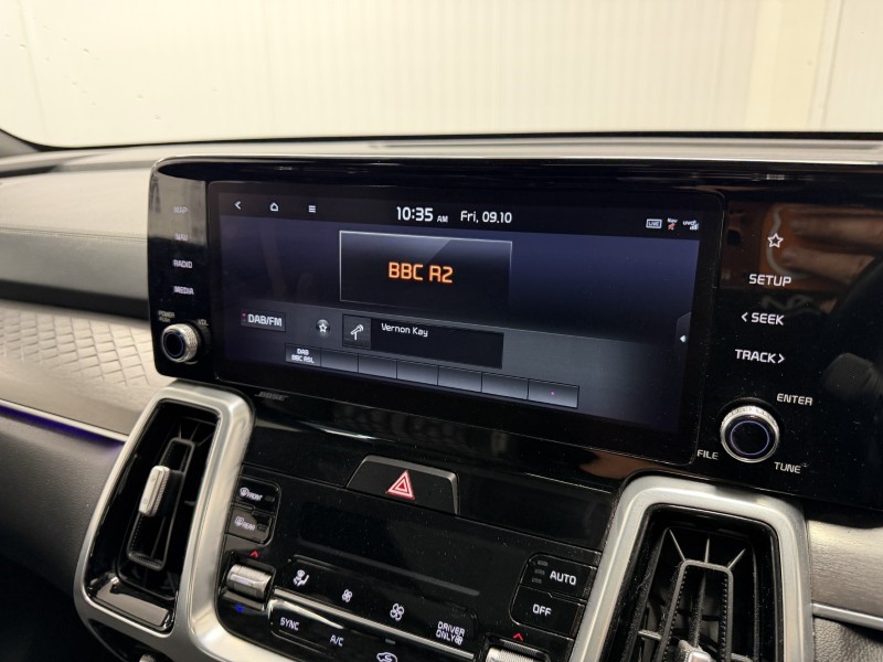 2020 (70) KIA SORENTO 1.6 T-GDi HEV 4 5dr Auto 5921234