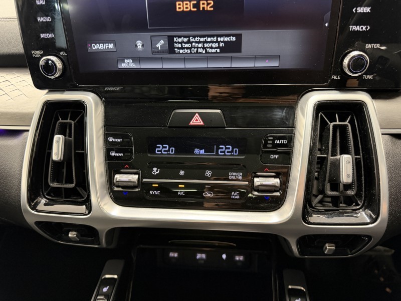 2020 (70) KIA SORENTO 1.6 T-GDi HEV 4 5dr Auto 5921240