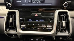 2020 (70) KIA SORENTO 1.6 T-GDi HEV 4 5dr Auto 5921240