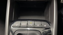 2025 (25) KIA STONIC 1.0T GDi 48V 98 GT-Line S 5dr DCT 5523486