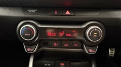 2025 (25) KIA STONIC 1.0T GDi 48V 98 GT-Line S 5dr DCT 5523485