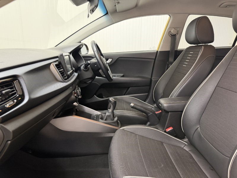 2020 (20) KIA RIO 1.0 T GDi 118 GT-Line 5dr 5540782