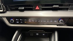 2024 (74) KIA SPORTAGE 1.6T GDi 207 HEV 3 5dr Auto 5595446