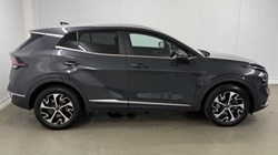 2024 (74) KIA SPORTAGE 1.6T GDi 207 HEV 3 5dr Auto 5595459