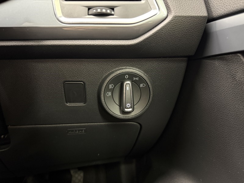 2020 (70) SEAT ATECA 1.5 TSI EVO SE Technology 5dr DSG 5545053