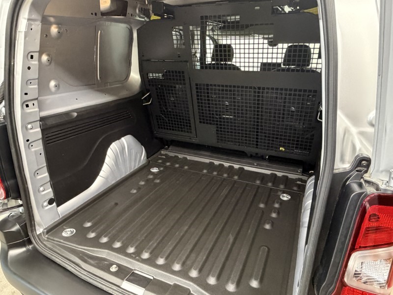 2025 (75) CITROEN COMMERCIAL BERLINGO 1.5 BlueHDi 100ps Crew Van Enterprise 5542079