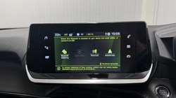 2021 (71) PEUGEOT 2008 1.2 PureTech 130 Allure Premium 5dr 5548294