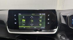 2021 (71) PEUGEOT 2008 1.2 PureTech 130 Allure Premium 5dr 5548291