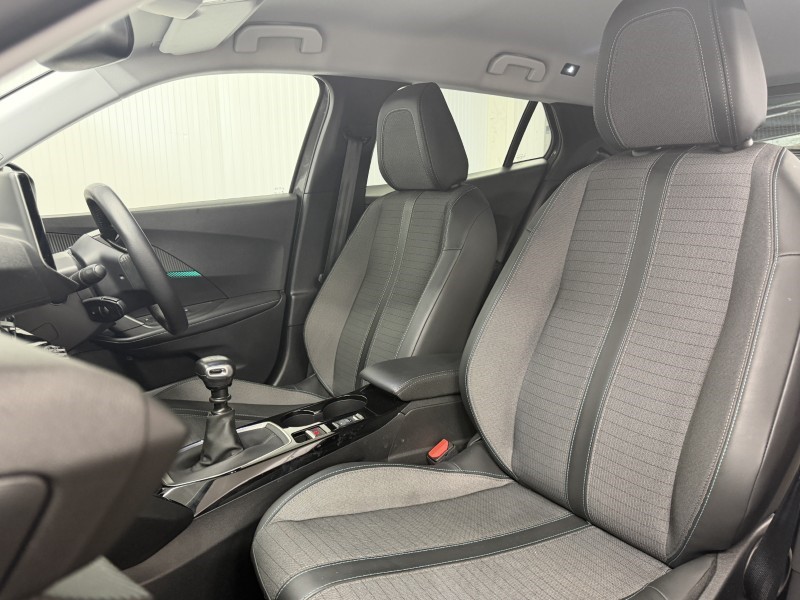2021 (71) PEUGEOT 2008 1.2 PureTech 130 Allure Premium 5dr 5548285
