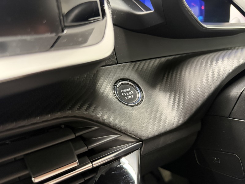 2021 (71) PEUGEOT 2008 1.2 PureTech 130 Allure Premium 5dr 5548297