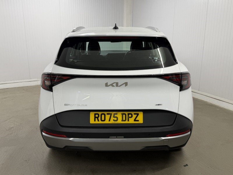 2025 (75) KIA SPORTAGE 1.6T GDi HEV Pure 5dr Auto 5539392