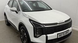 2025 (75) KIA SPORTAGE 1.6T GDi HEV Pure 5dr Auto 5539426