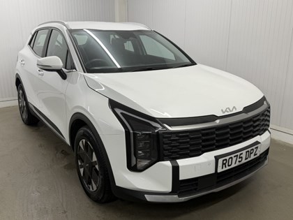 2025 (75) KIA SPORTAGE 1.6T GDi HEV Pure 5dr Auto