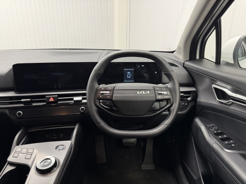 2025 (75) KIA SPORTAGE 1.6T GDi HEV Pure 5dr Auto 5539400