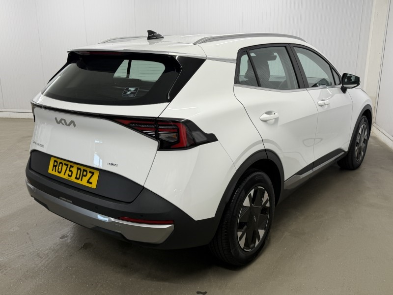 2025 (75) KIA SPORTAGE 1.6T GDi HEV Pure 5dr Auto 5539395