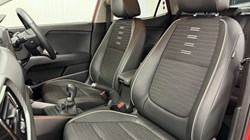 2025 (75) KIA STONIC 1.0T GDi 98 GT-Line 5dr 5542225