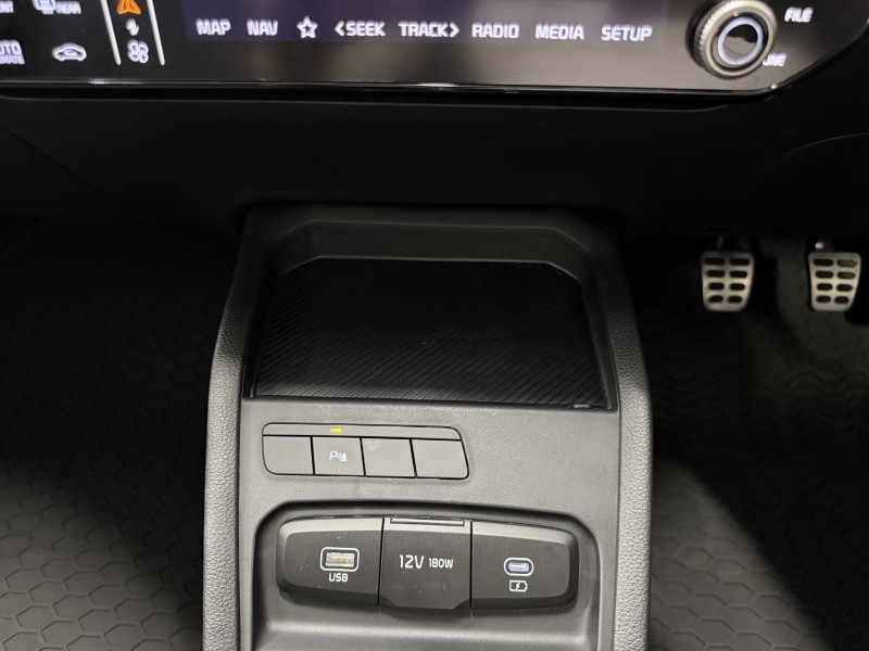 2026 (75) KIA STONIC 1.0T GDi 48V 113 GT-Line 5dr 5547970