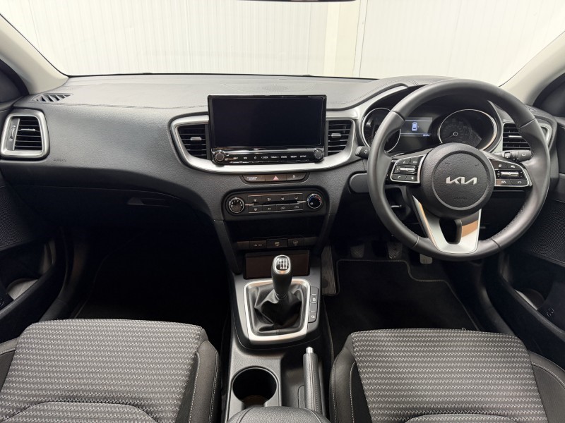 2025 (75) KIA XCEED 1.5T GDi ISG 138 2 5dr 5547745