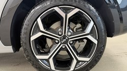 2025 (25) KIA NIRO 1.6 GDi 127 Hybrid 3 5dr DCT 5554317