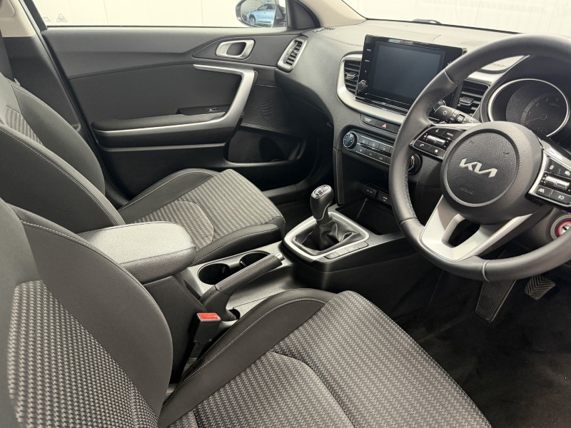 2022 (22) KIA CEED 1.0T GDi ISG 2 5dr 5606502