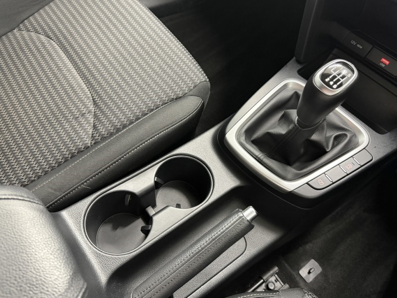 2022 (22) KIA CEED 1.0T GDi ISG 2 5dr 5606520