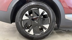 2025 (75) KIA SPORTAGE 1.6T GDi Pure 5dr 5555346