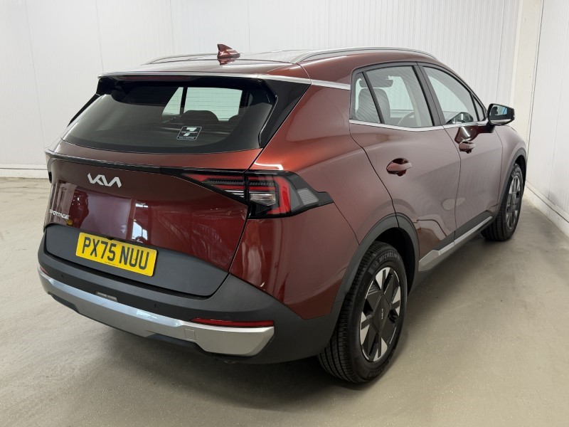 2025 (75) KIA SPORTAGE 1.6T GDi Pure 5dr 5555313