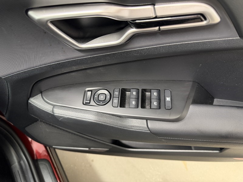 2025 (75) KIA SPORTAGE 1.6T GDi Pure 5dr 5555321