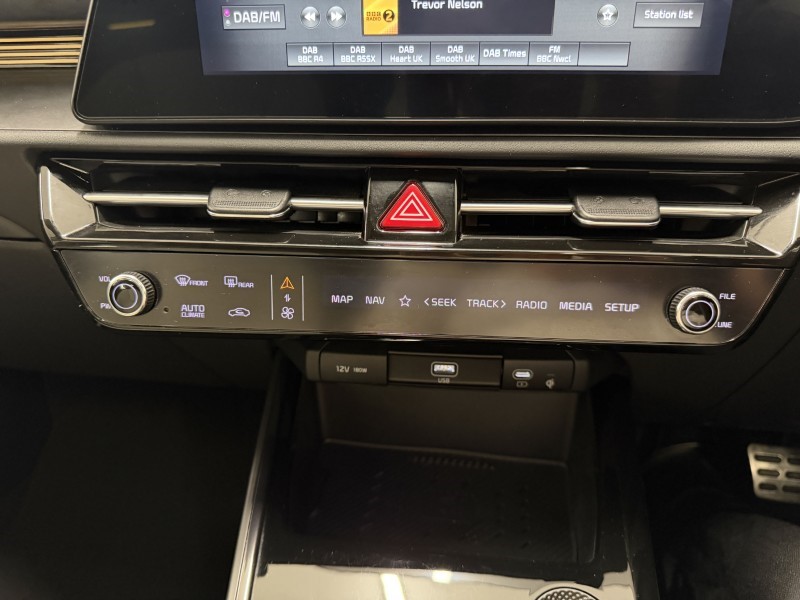 2024 (74) KIA NIRO 150kW 4 65kWh 5dr Auto 5609154