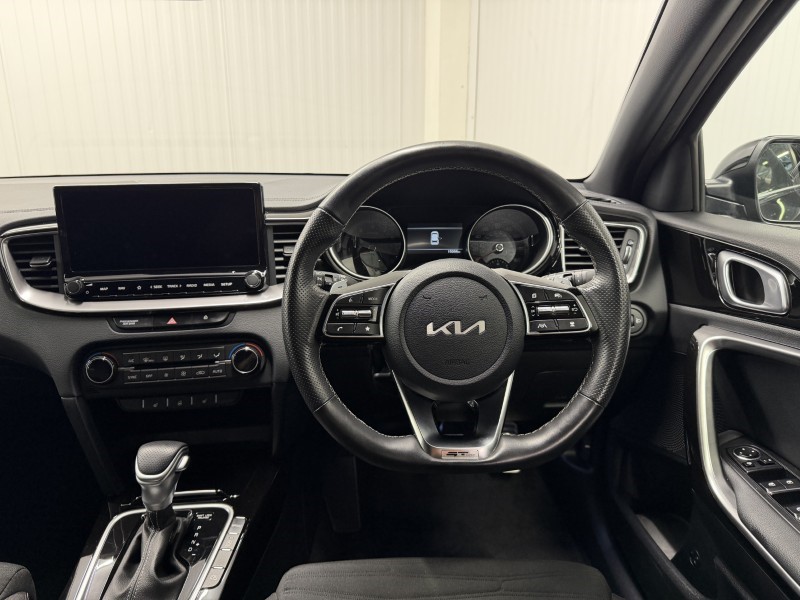 2025 (25) KIA CEED 1.5T GDi ISG 138 GT-Line 5dr DCT 5582587