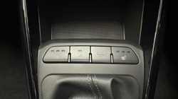 2025 (75) KIA STONIC 1.0T GDi 48V 98 3 5dr 5560686