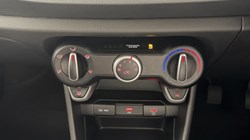 2024 (24) KIA PICANTO 1.0 2 5dr 5568843
