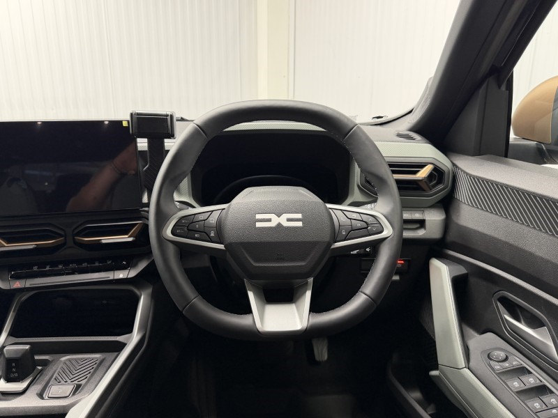 2026 (75) DACIA BIGSTER 1.8 Hybrid 155 Extreme 5dr Auto 5592061