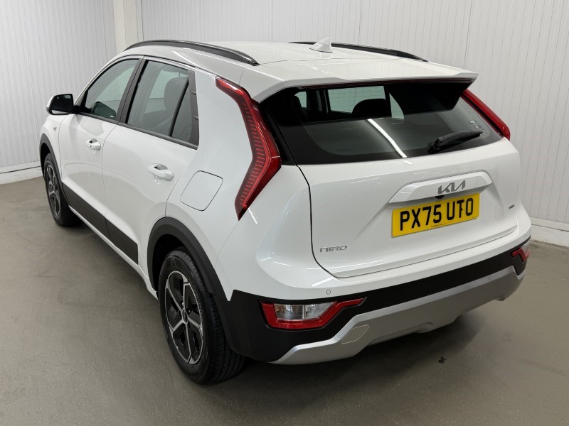 2025 (75) KIA NIRO 1.6 GDi 127 Hybrid 2 Nav 5dr DCT 5572900