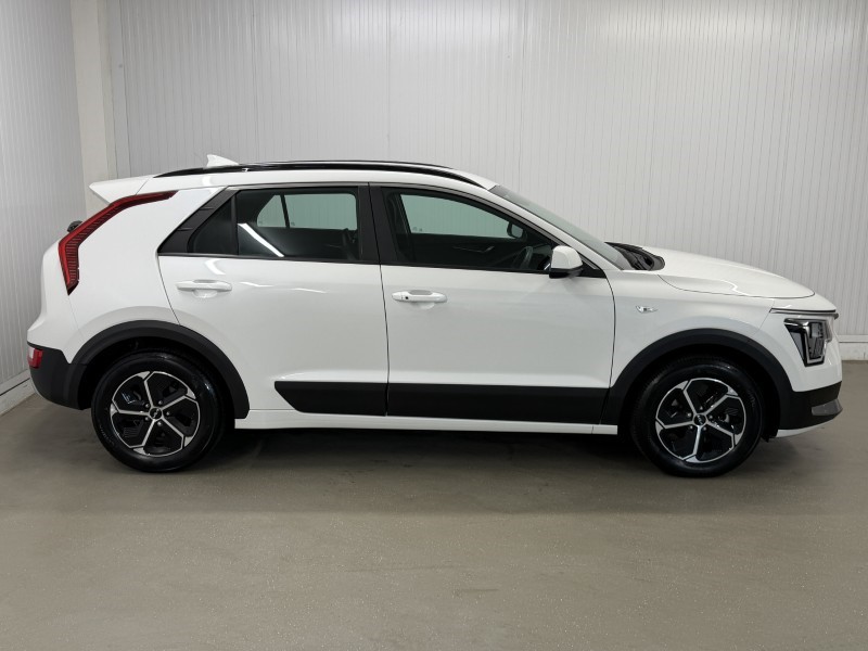 2025 (75) KIA NIRO 1.6 GDi 127 Hybrid 2 Nav 5dr DCT 5572931
