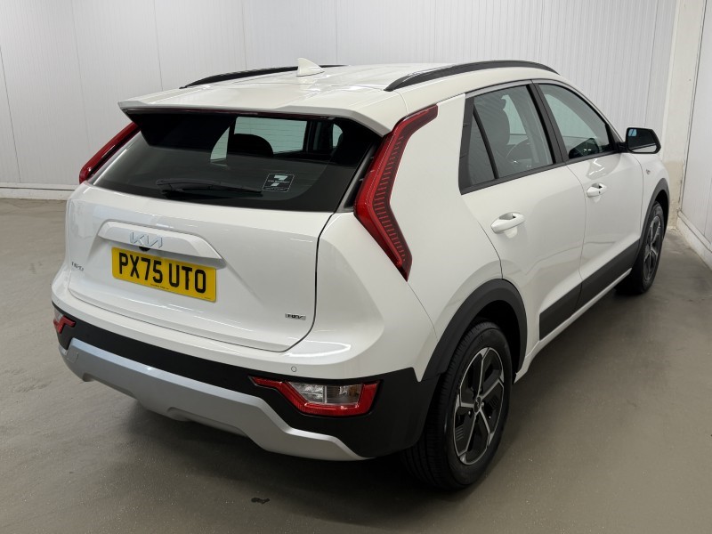 2025 (75) KIA NIRO 1.6 GDi 127 Hybrid 2 Nav 5dr DCT 5572904
