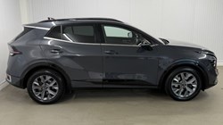 2022 (72) KIA SPORTAGE 1.6T GDi HEV GT-Line S 5dr Auto 5575038