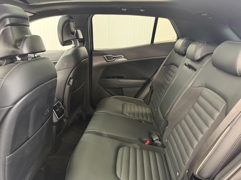 2022 (72) KIA SPORTAGE 1.6T GDi HEV GT-Line S 5dr Auto 5575006